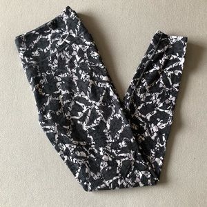 Black White and Gray Patterned Nike Dri Fit Cotton Leggings